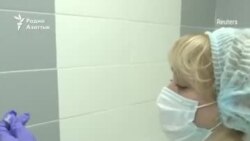 «Сделайте прививку, или вас уволят». Российских медиков принуждают получать вакцину «Спутник V»