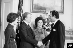 دیدار اردشیر زاهدی با جیمی کارتر و همسرش در ژانویه ۱۹۷۷
