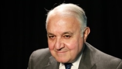 گفت‌وگو با مهرداد خوانساری پیرامون ادعای عراقچی در باب جنگ و مذاکره