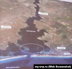 Місце добування піску на озері Донузлав