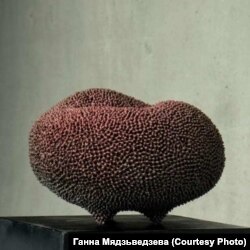 Аб’ект на трох ножках стварае ўстойлівасьць