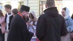 Kyiv and Moscow residents doubtful of the cease-fire