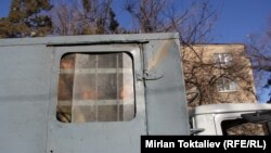 Ахматбек Келдибеков заключен под стражу на 2 месяца