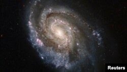 Жаңы табылган галактика Жерден 13 миллиард  жылга алыс деп эсептелинүүдө. 