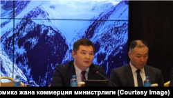 Экономика жана коммерция министри Бакыт Сыдыков Өсүү жана жумуш менен камсыз кылуу форумунда. 5-июнь, 2025-жыл.