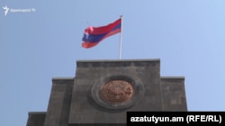 Դատարանի շենք Երևանում, արխիվ