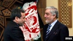 عباس عراقچی معاون وزیر خارجه ایران با عبدالله عبدلله رئیس اجرایی افغانستان دیدار کرد