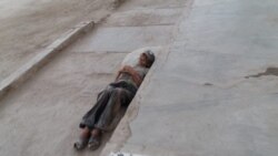 Türkmenabatda öýsüz köpelýär