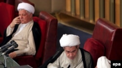 مجلس خبرگان: رفسنحانی، انتخابی برای ایجاد توازن قدرت با بنیادگرایان است