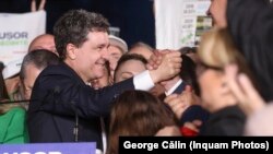 Независимият кандидат Никушор Дан след края на изборния ден, 18 май 2025 г.