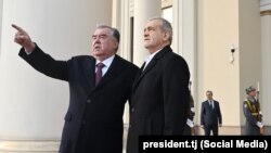 Душанбе, 16 январи соли 2025. Президенти Эрон Масъуди Пизишкиён меҳмони раҳбари Тоҷикистон Эмомалӣ Раҳмон 