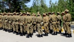 Türkmen goşunyndaky azyk ýetmezçiligi aşgazan keselli esgerleriň köpelmegine getirýär