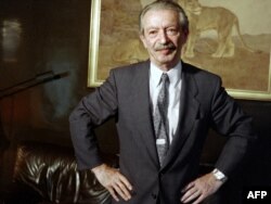 جمهوری اسلامی نه تنها مسئولیتی در مورد قتل بختیار برعهده نگرفت، بلکه پس از آن نیز به قتل مخالفانش در اروپا ادامه داد.