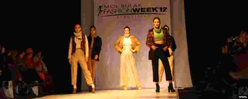 Осенняя Неделя моды-2012 #15