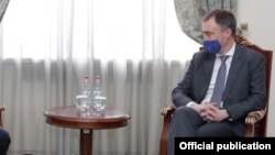 Специальный представитель ЕС по вопросам Южного Кавказа и кризиса в Грузии Тойво Клаар (архив)