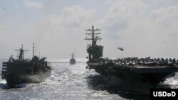 دو ناو هواپیمابر آمریکا، منطقه خلیج فارس را ترک کرده اند