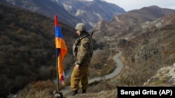 Тоолуу Карабактагы этникалык армян аскери, 25-ноябрь 2020-жыл. 