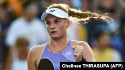 Ястремська стартує з першого кола