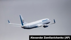 Boeing 737 учагы. Иллюстрациялык сүрөт.