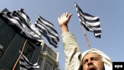 Pakistanda islamçı  Jamiat Ulma-e-Islam  partiyasının fəallarının etiraz aksiyası, 4 İyun 2010-cu il