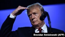 На саміті НАТО в Брюсселі після різких висловлювань президента США Дональда Трампа відбулася незапланована зустріч за зачиненими дверима