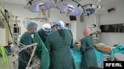 Борис Тодуров і його команда в Інституті серця