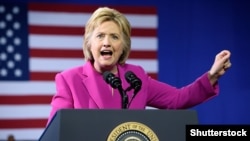 Pence: "Slaba i nesposobna politika Hillary Clinton i Bracka Obame probudila agresiju Rusije.”