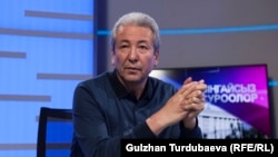 Адахан Мадумаров.