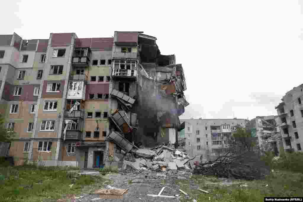 DeepState kartasyna görä, Ukrainanyň Donetsk oblastyndaky Çasiw Ýar şäheri rus goşunlary tarapyndan bölekleýin basylyp alnypdyr. Suratda Kanal mähellesi görkezilýär. Ony Orsýet 2024-nji ýylyň iýul aýynda eýeledi. Şäher ugrunda söweş 2023-nji ýylyň maýynda Bahmutyň basyp almagyndan soň başlandy we häzire çenli-de dowam edýär.