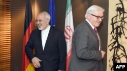  فرانک اشتاين ماير، وزير خارجه آلمان، و محمد جواد ظریف، وزیر امور خارجه ایران 