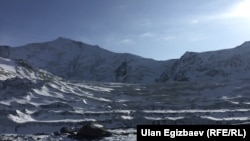Канадалык «Centerra Gold Inc» компаниясы иштеткен Кумтөр алтын кени. Ысык-Көл облусу.