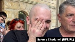 Тедо Абрамов, освобожденный из зала суда