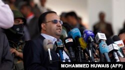 صالح علی الصماد، رئیس مجلس عالی سیاسی، حکم انتصاب عبدالعزیز بن حبتور را امضا کرده است