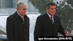 Президенты Казахстана и Кыргызстана - Касым-Жомарт Токаев и Сооронбай Жээнбеков, 27 ноября 2019 г.