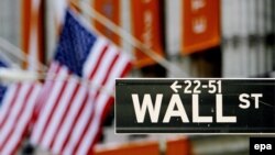 شمارى از رسانه ها در پايتخت هاى غربى از تكرار بحران بزرگ سال ۱۹۲۹ سخن مى گويند.(عکس: EPA)