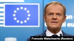 «При тому, що до 29 березня залишається 17 днів, сьогоднішнє голосування суттєво підвищило ймовірність «Брекзиту» без угоди», – сказав речник президента Європейської ради Дональда Туска
