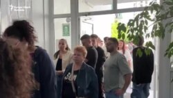 Studenții spun că votează pentru ca România să rămână pe direcția pro-occidentală