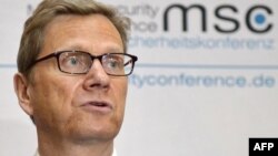 گیدو وستر وله، وزیر امور خارجه آلمان، در کنفرانس سال ۲۰۱۲