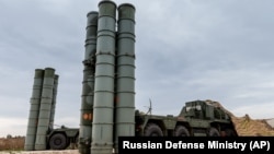 Ռուսական արտադրության C-400 զենիթահրթիռային համալիրներ, արխիվ