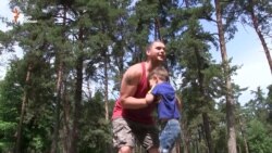 У нас уже два чуда, і обидва – супердіти – черкаський тато про свою малечу (відео)