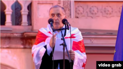 პაატა ბურჭულაძე, 4 ოქტომბერი, თავისუფლების მოედანი