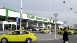 Aşgabat türkmen studentlerinden ýörite resminama talap edýär