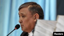 Жаңаөзен оқиғасына қатысты өтіп жатқан соттың судьясы Аралбай Нағашыбаев. Ақтау, 27 наурыз 2012 жыл.  