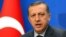 Türkiýäniň premýer-ministri Rejep Taýyp Erdogan: “Häzir atyşyklaryň bes edilmegi kepillendirilip, Kaddafiniň tarapdarlary Liwiýanyň günbatar welaýatlarynda gabawda saklaýan şäherlerinden çekilmeli" diýdi, Ankara, 7-nji aprel.