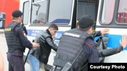 Москва мигрантлардан тозаланмоқда