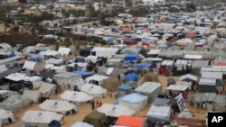 اردوگاه آوارگان شمال غزه در رفح؛ اسرائیل می‌گوید با یا بدون توافق به رفح حمله خواهد کرد