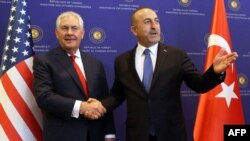 مولود چاووش‌اوغلو و رکس تیلرسون