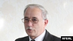 Аҳмадшоҳи Комилзода 