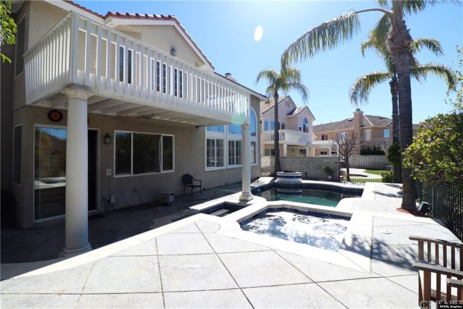 Милке, ки Абдуқодирҳо дар Лос-Анҷелес харида буданд. (Акс: Realtor.com)