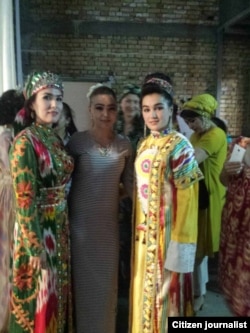 Иштирокдорони озмуни "Гулдухтарони суғдӣ"